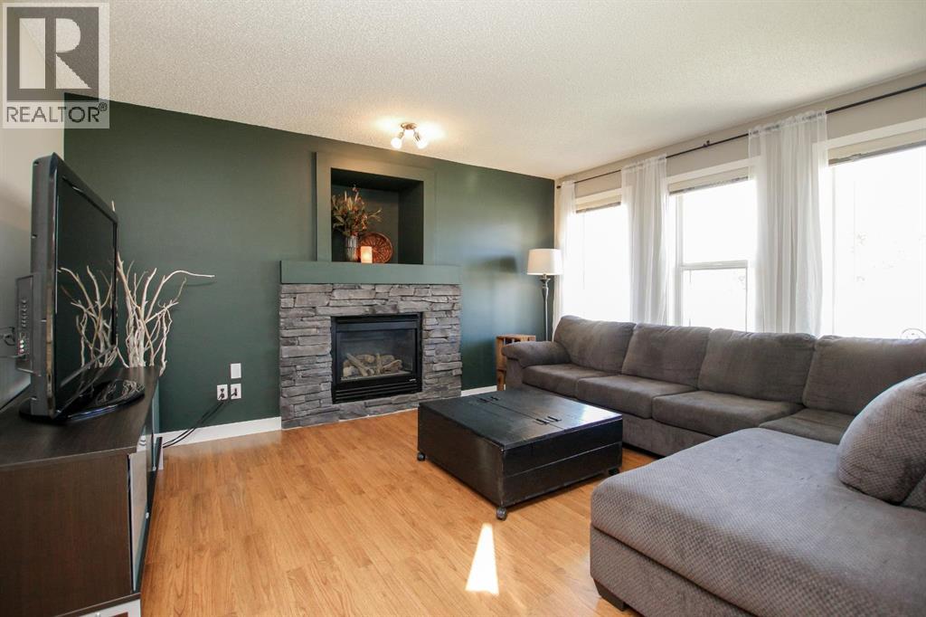 30 Joice Close, Red Deer, Alberta  T4P 4C7 - Photo 7 - A2258076