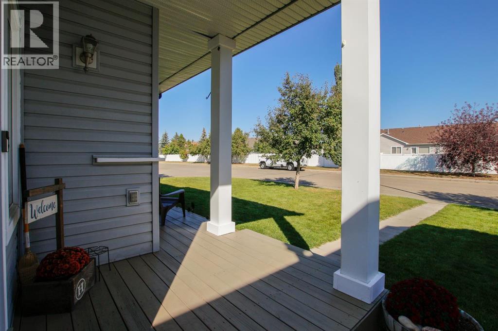 30 Joice Close, Red Deer, Alberta  T4P 4C7 - Photo 4 - A2258076