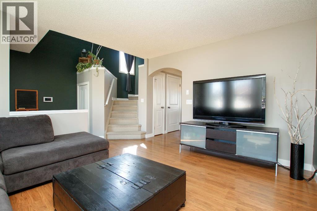 30 Joice Close, Red Deer, Alberta  T4P 4C7 - Photo 9 - A2258076