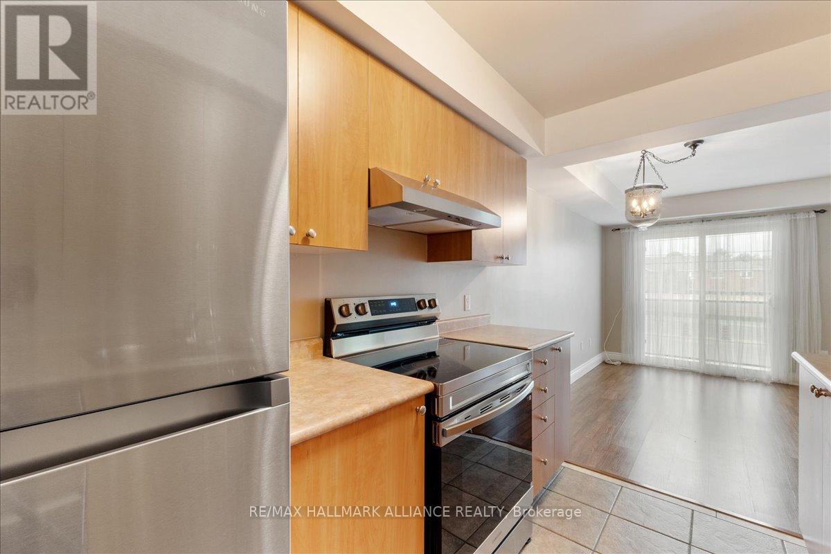 81 - 4620 Guildwood Way, Mississauga, Ontario  L5R 4H5 - Photo 14 - W12470000