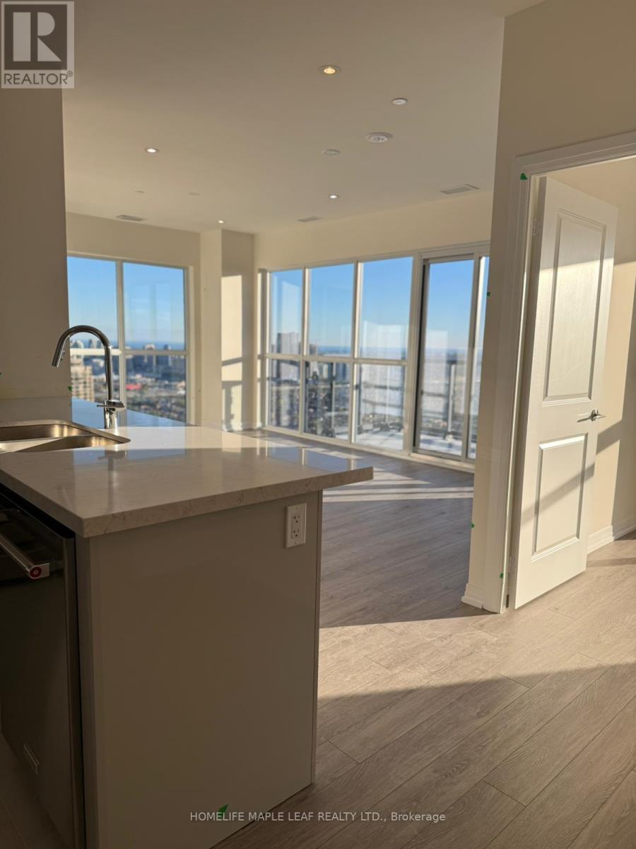 3803 - 15 Watergarden Drive, Mississauga, Ontario  L5R 0H4 - Photo 13 - W12470016