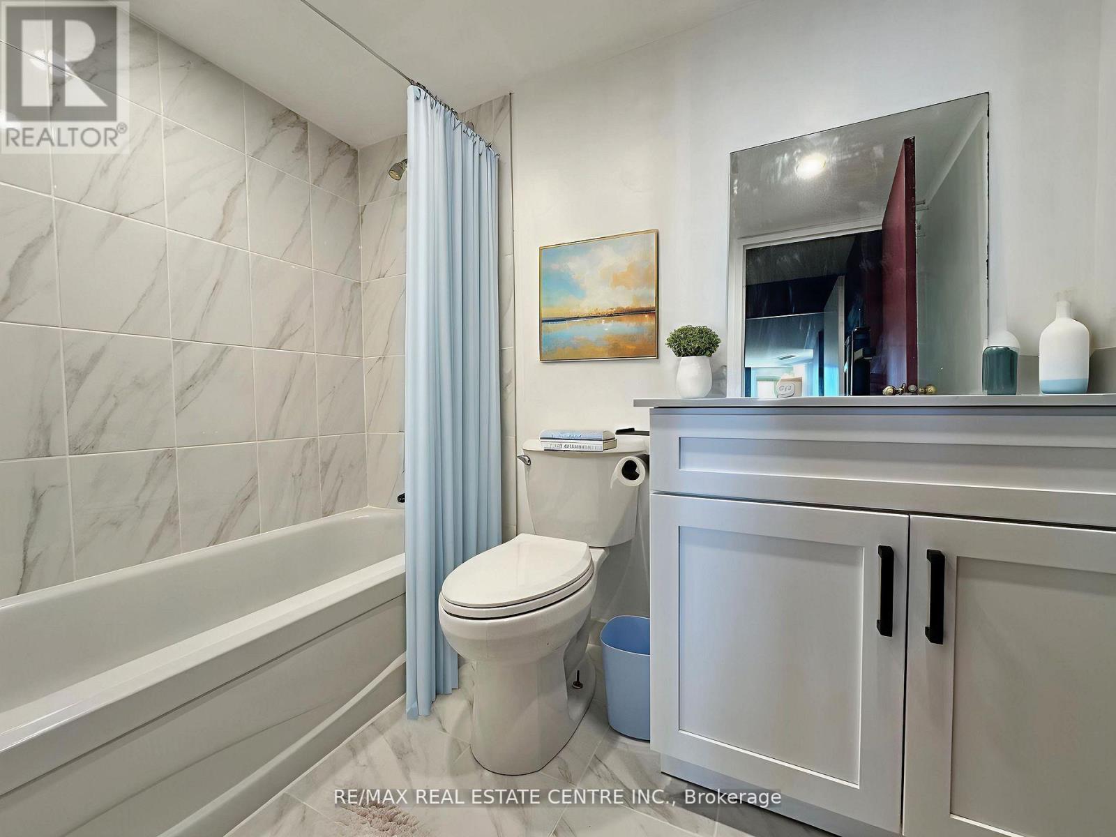 Ph5 - 25 Trailwood Drive, Mississauga, Ontario  L4Z 3K9 - Photo 6 - W12470025
