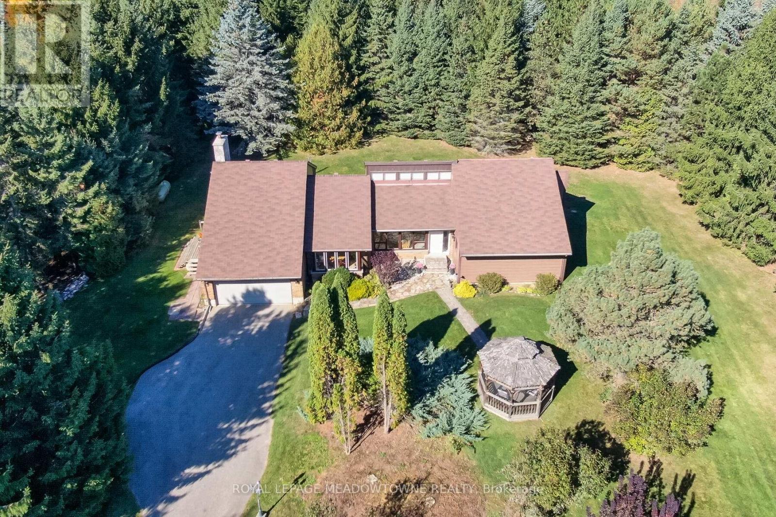 16 WORDEN VIEW, Halton Hills, Ontario