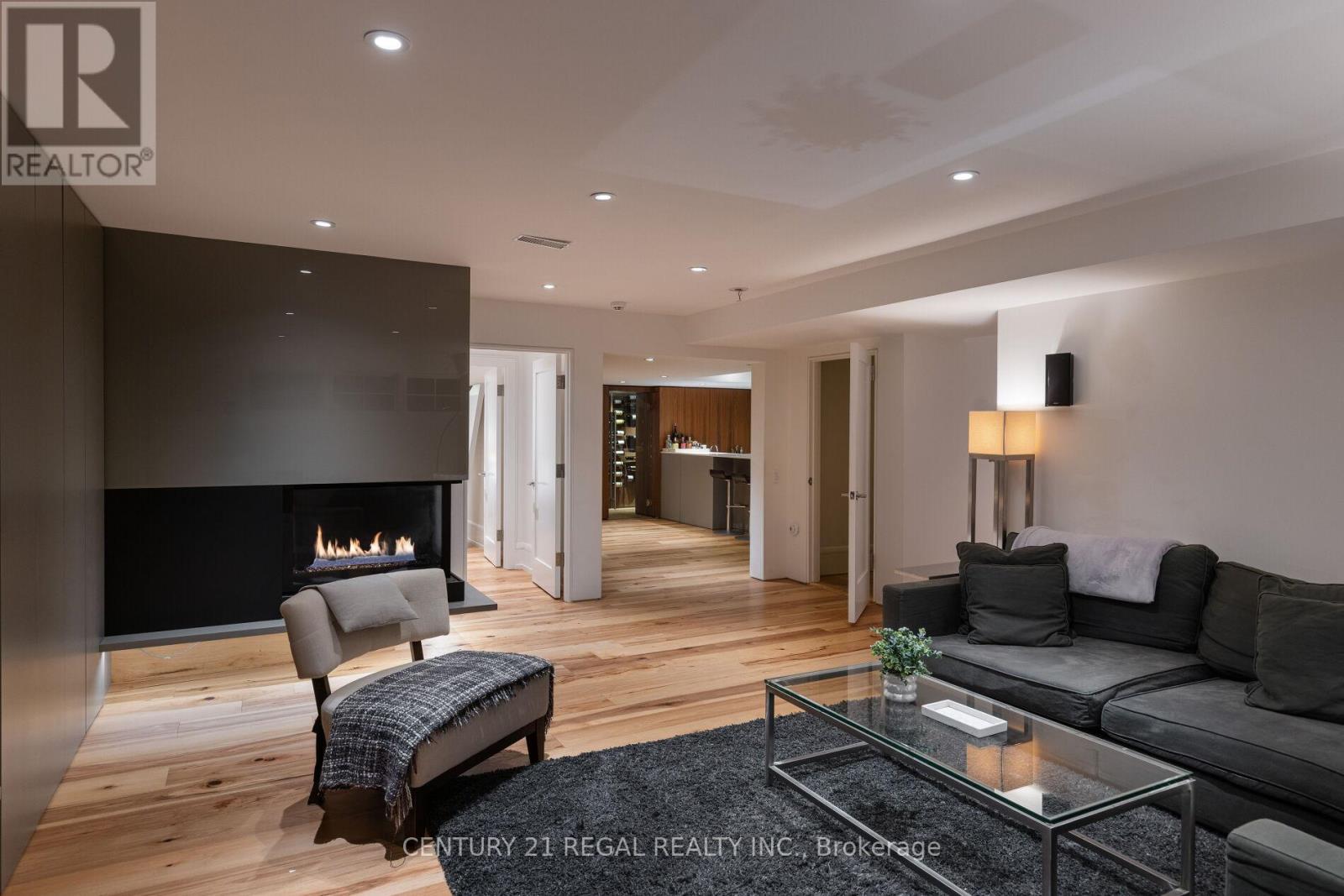 2442 Meadowood Crescent, Oakville, Ontario  L6L 1V6 - Photo 42 - W12469948