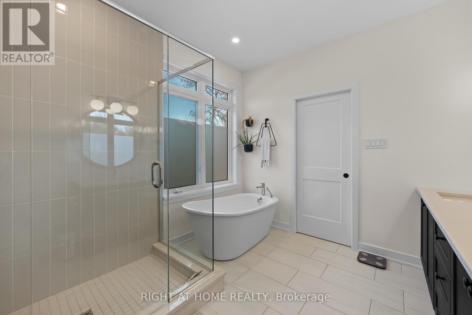 119 Ernest Way, Tay Valley, Ontario  K7H 0B4 - Photo 25 - X12470044