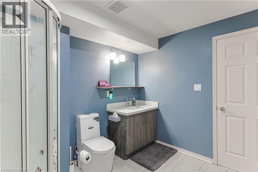 19 Courtland Drive, Brantford, Ontario  N3R 7V8 - Photo 34 - 40780330