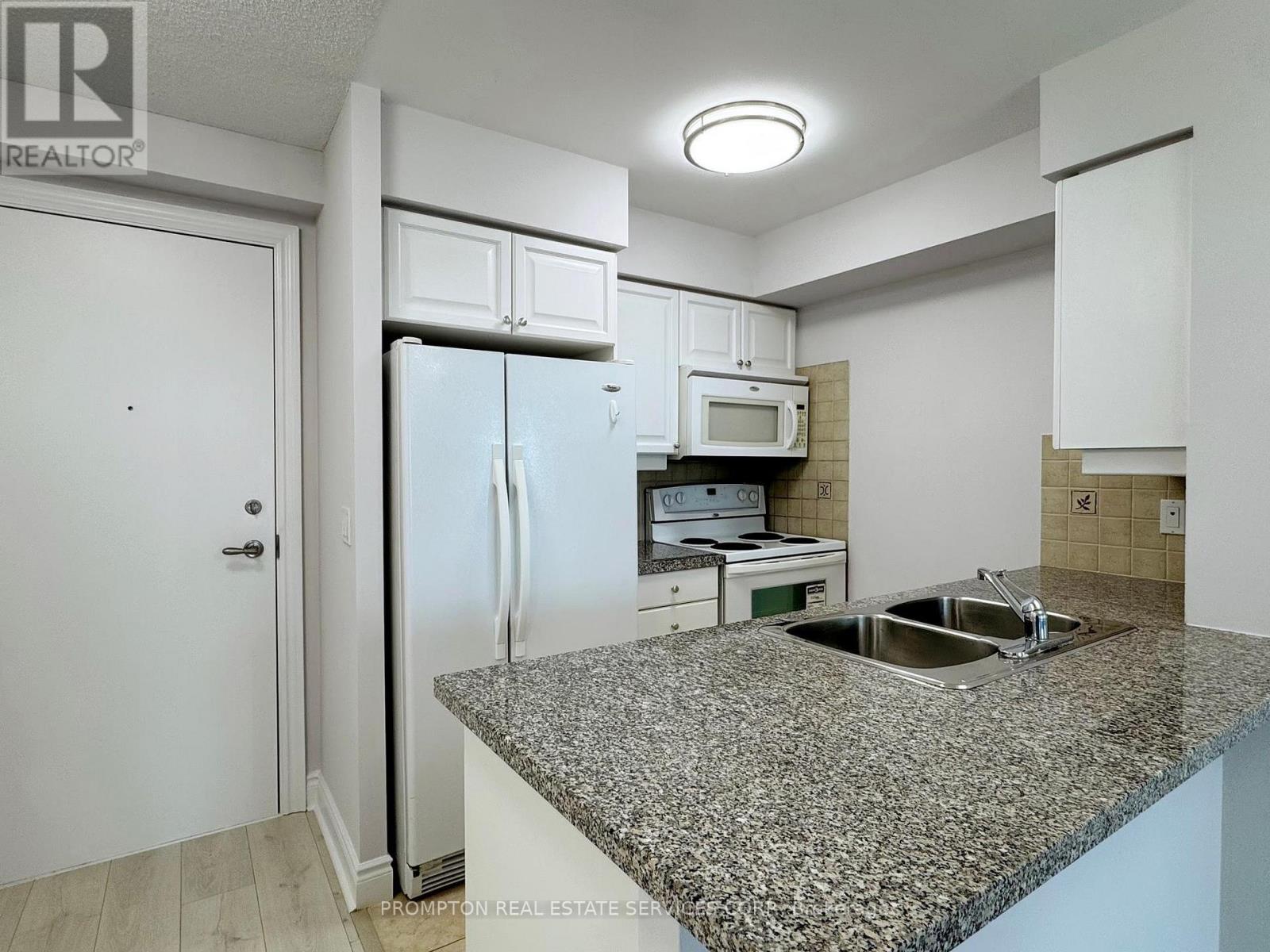 2811 - 15 Greenview Avenue, Toronto, Ontario  M2M 4M7 - Photo 9 - C12468187
