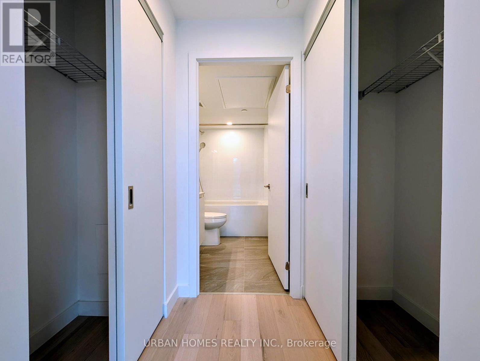 202 - 1720 Bayview Avenue, Toronto, Ontario  M4G 3C4 - Photo 12 - C12470070
