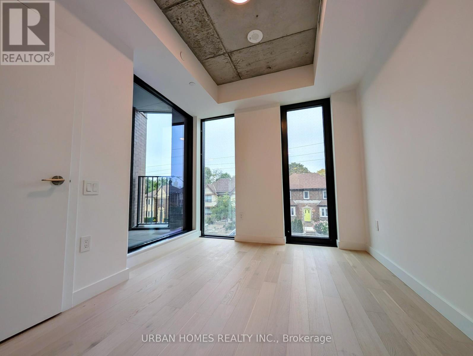 202 - 1720 Bayview Avenue, Toronto, Ontario  M4G 3C4 - Photo 13 - C12470070