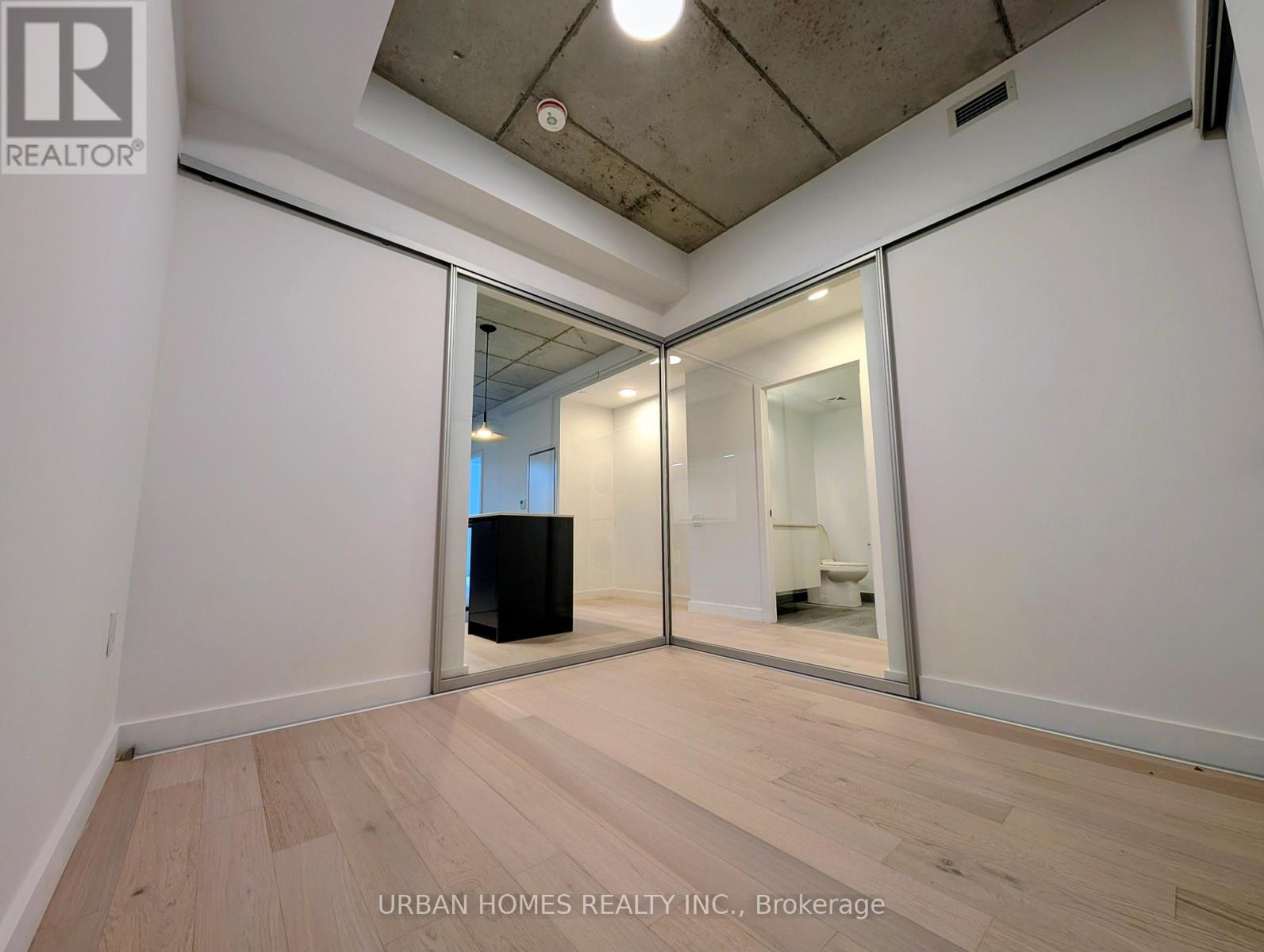 202 - 1720 Bayview Avenue, Toronto, Ontario  M4G 3C4 - Photo 16 - C12470070