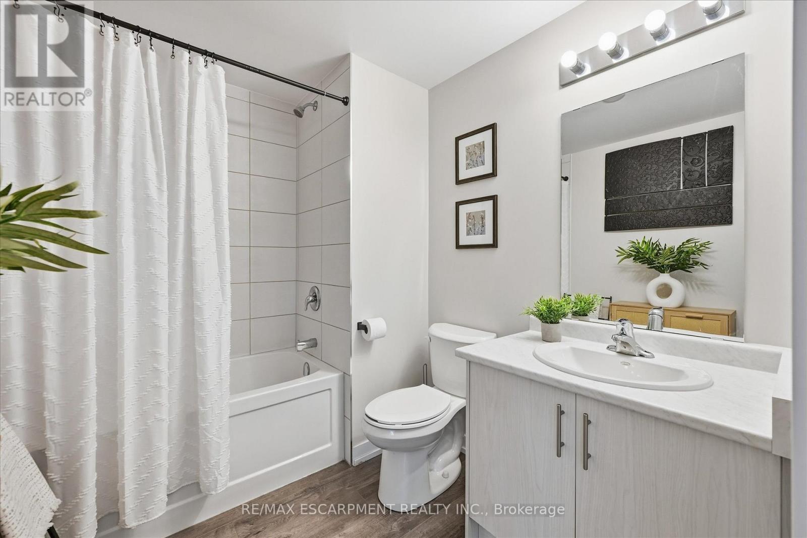 613 - 470 Dundas Street E, Hamilton, Ontario  L8B 2A6 - Photo 21 - X12469985