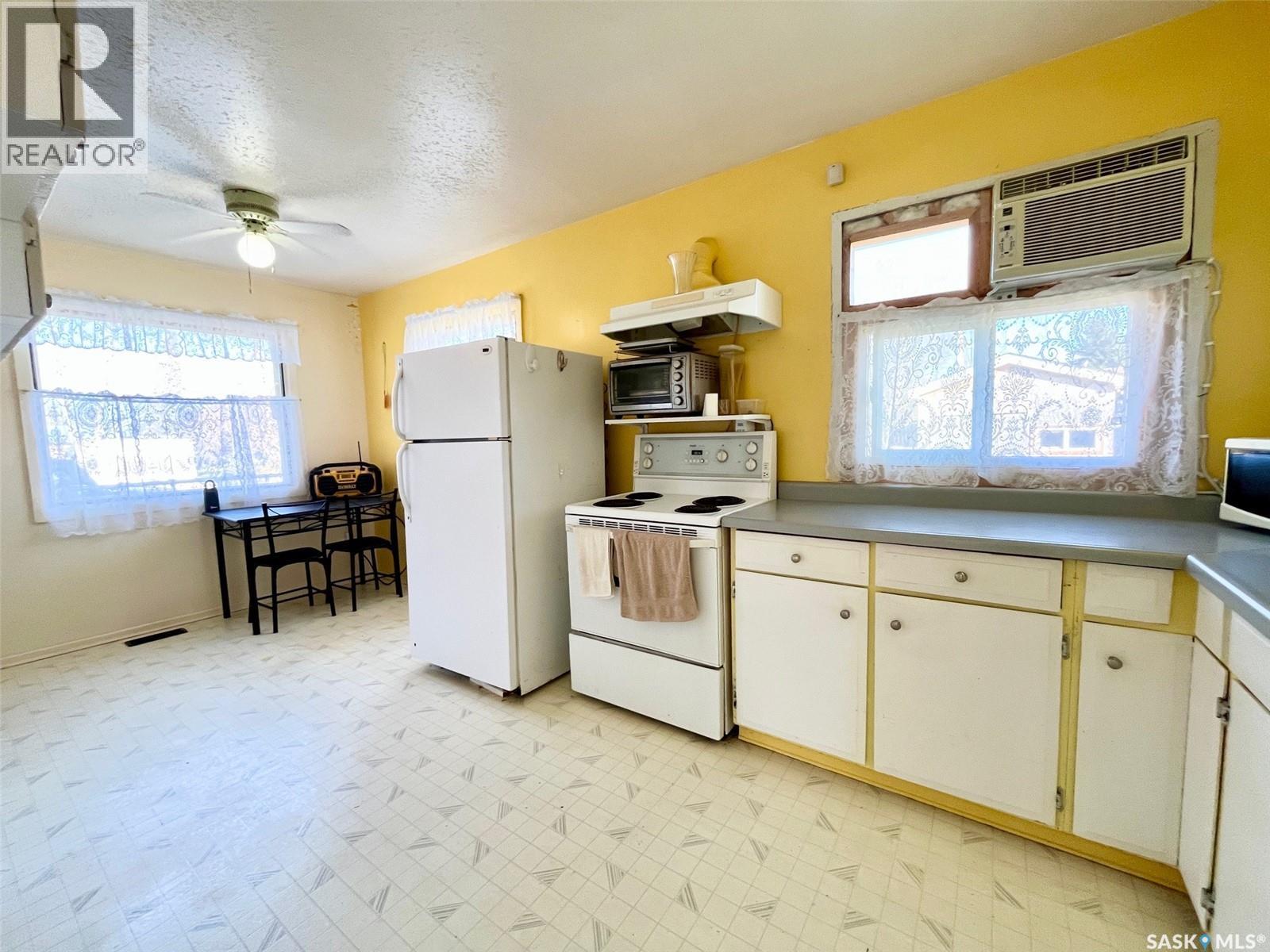 113 1st Street W, Smeaton, Saskatchewan  S0J 2J0 - Photo 4 - SK021196