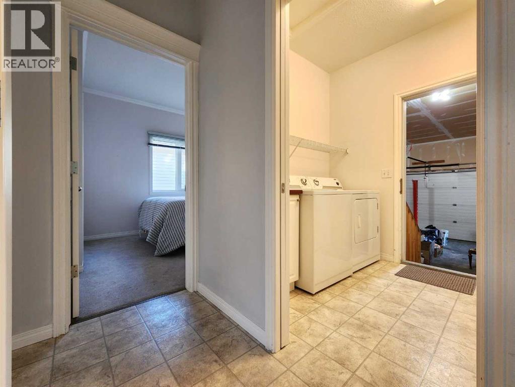 403 46 Avenue W, Claresholm, Alberta  T0L 0T0 - Photo 13 - A2258910