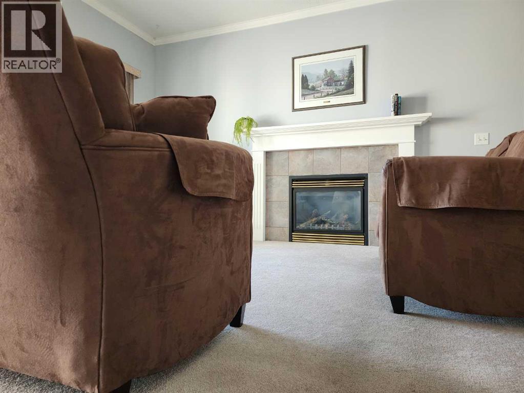 403 46 Avenue W, Claresholm, Alberta  T0L 0T0 - Photo 5 - A2258910