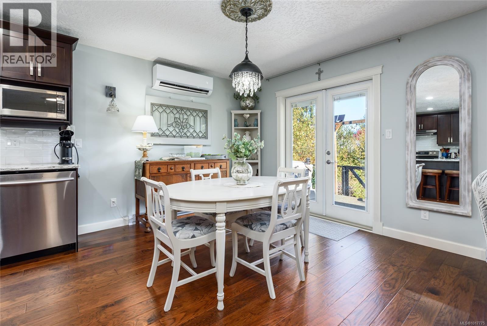 2074 Lambert Dr, Courtenay, British Columbia  V9N 9C9 - Photo 13 - 1017775