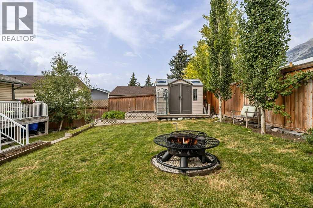 319 Hoodoo Crescent, Canmore, Alberta  T1W 1A8 - Photo 30 - A2257934