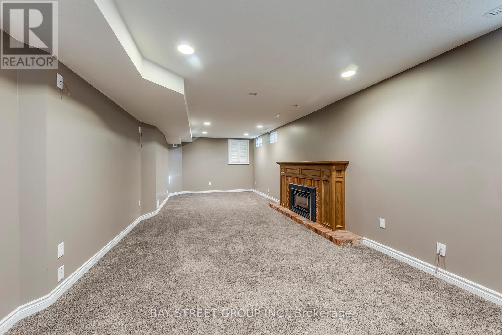 1322 Roseberry Crescent, Oakville, Ontario  L6M 1W1 - Photo 31 - W12375376