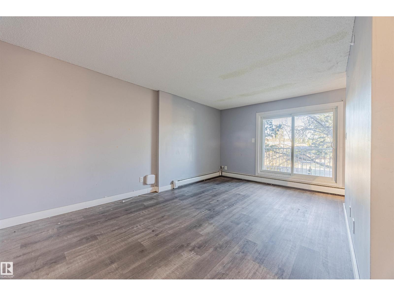 #28 11255 31 Av Nw, Edmonton, Alberta  T6J 3V6 - Photo 1 - E4462681