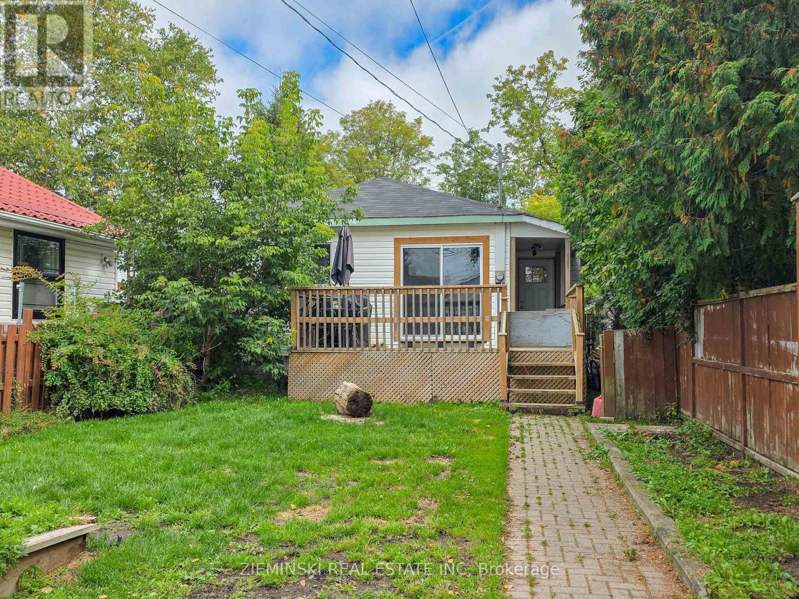 430 TOKE STREET, Timmins, Ontario