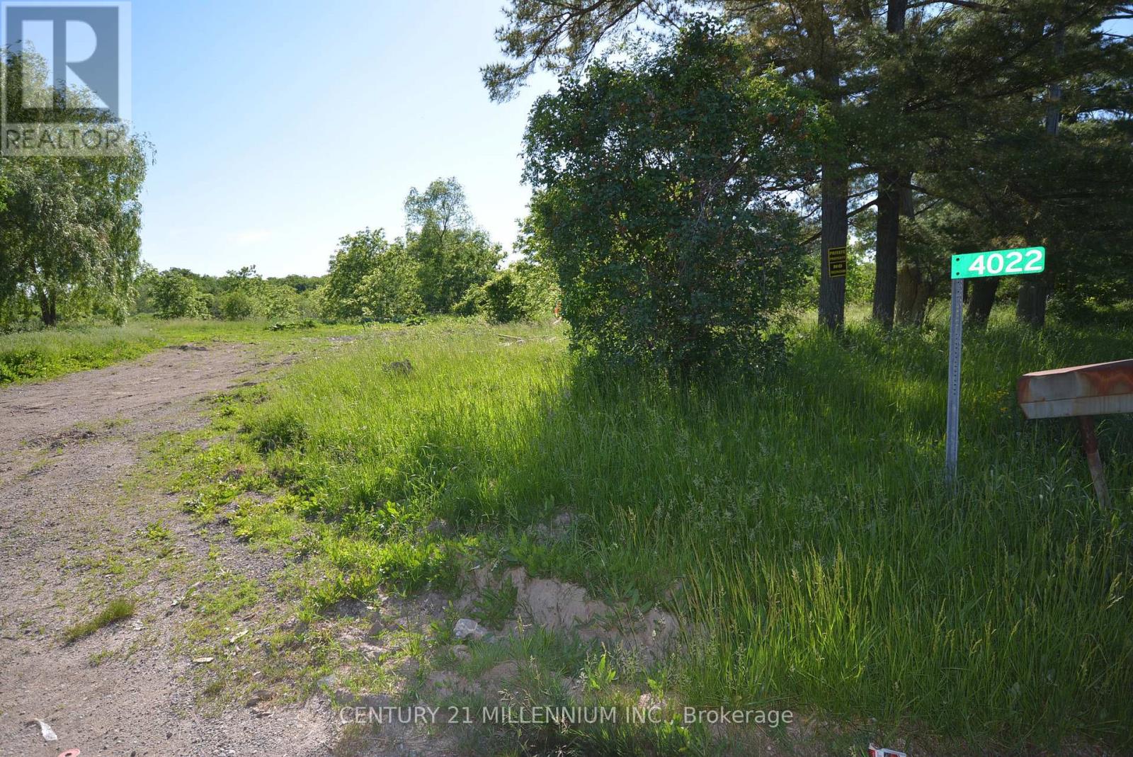 4022 Fourth Line, Oakville, Ontario  L6M 4L4 - Photo 2 - W12470057