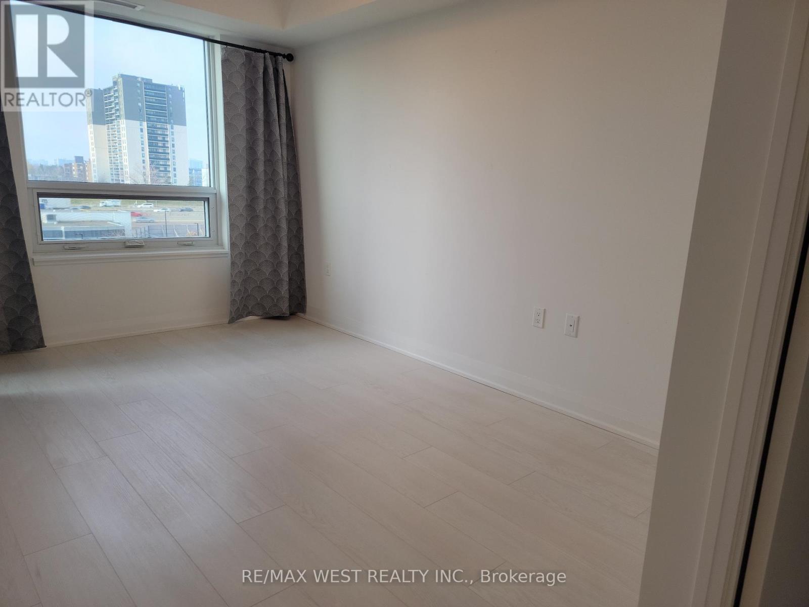 425 - 10 Gibbs Road, Toronto, Ontario  M9B 0E2 - Photo 14 - W12470058