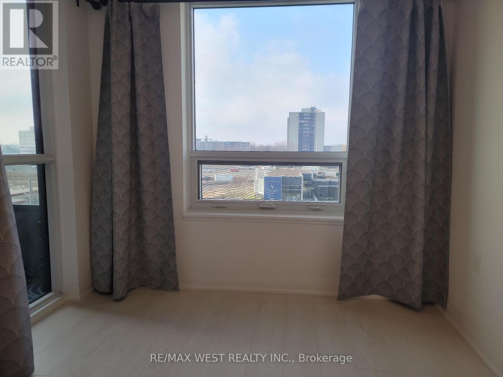 425 - 10 Gibbs Road, Toronto, Ontario  M9B 0E2 - Photo 18 - W12470058