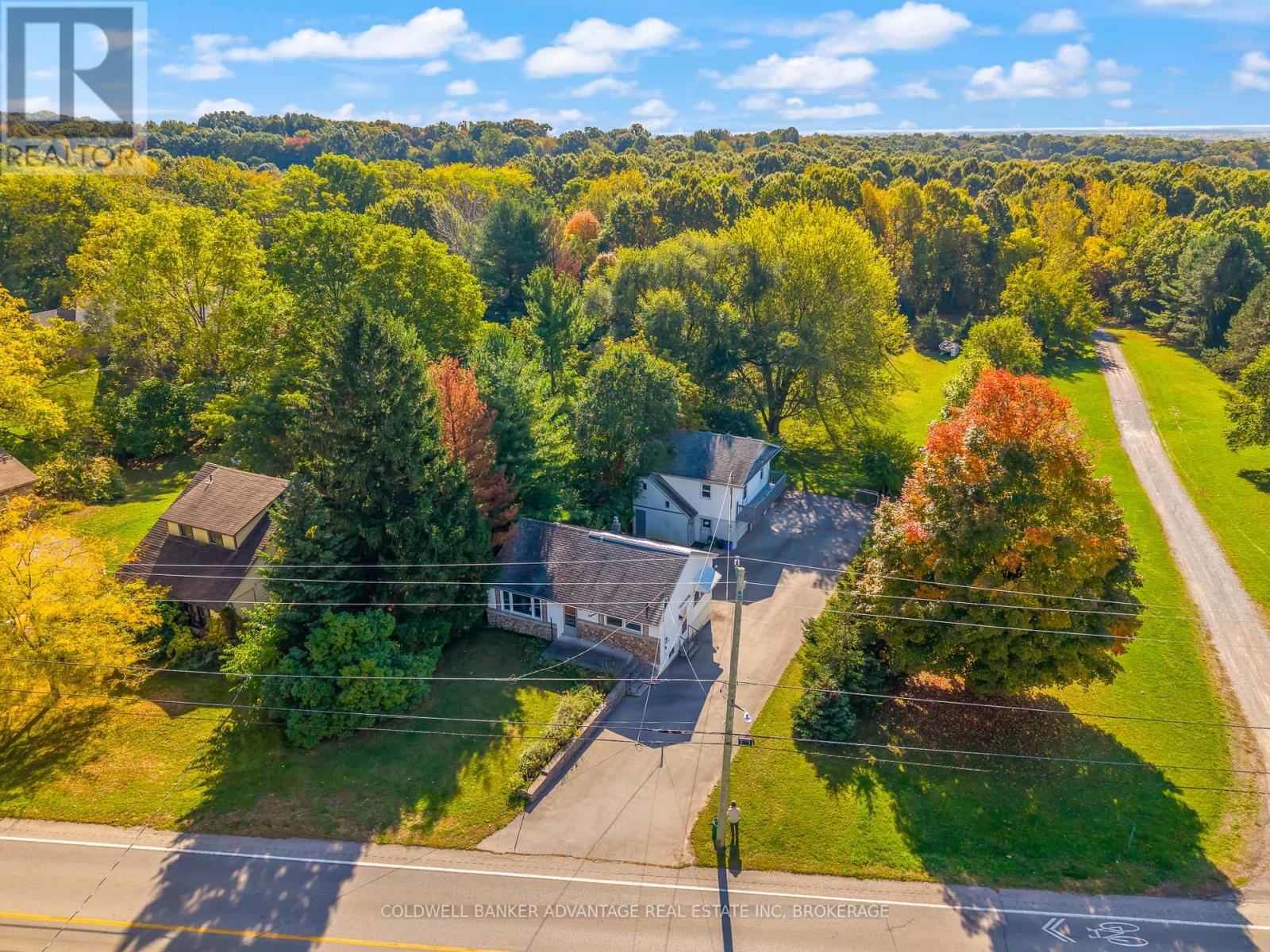 218 Canboro Road, Pelham, Ontario  L0S 1M0 - Photo 28 - X12470076