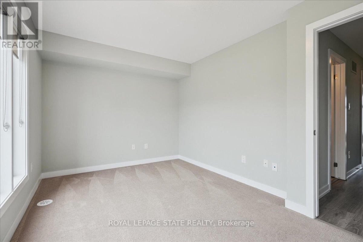 5 Esplanade Lane, Grimsby, Ontario  L3M 5R4 - Photo 30 - X12470072