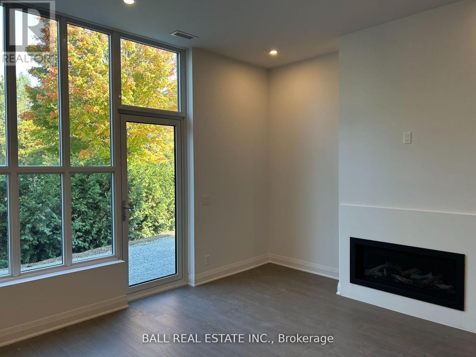 116 - 99 Louisa Street, Kawartha Lakes, Ontario  K0M 1N0 - Photo 6 - X12470080