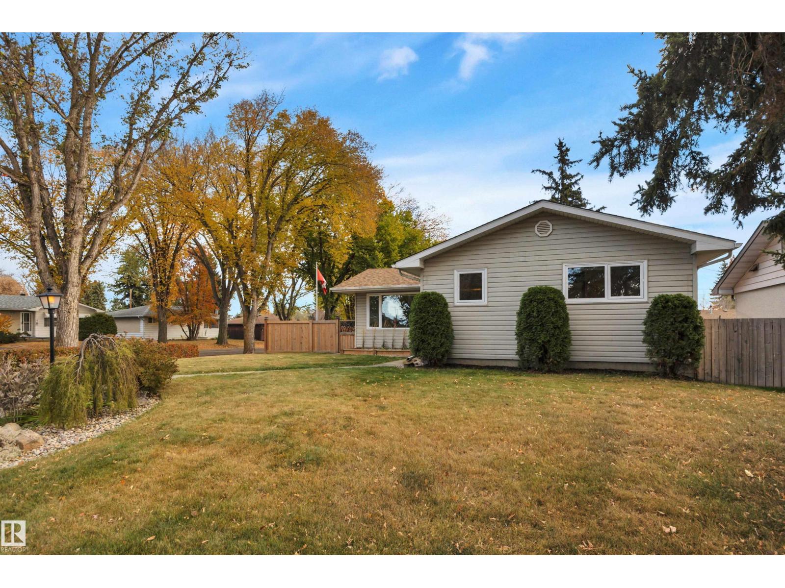 4 Sunset Bv, St. Albert, Alberta  T8N 0N4 - Photo 3 - E4462682