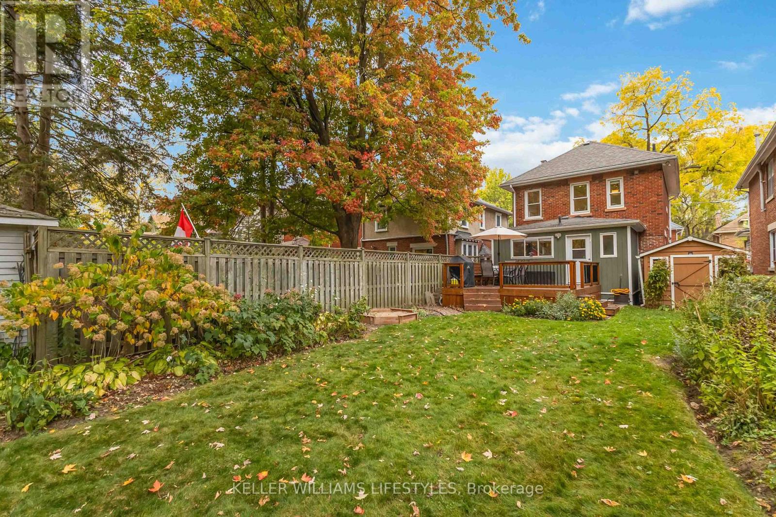 17 Erie Avenue, London South, Ontario  N6J 1H9 - Photo 42 - X12469971