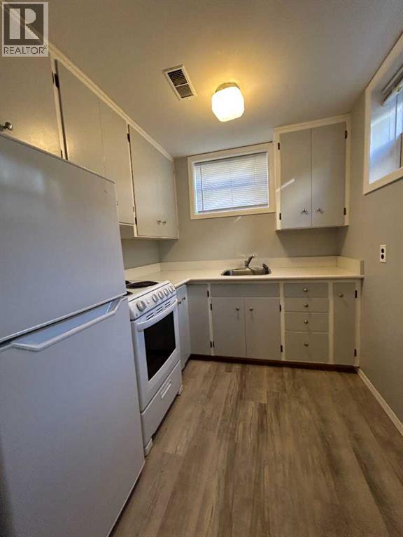 4516, 46 46 Street, Camrose, Alberta  T4V 1G1 - Photo 13 - A2265289