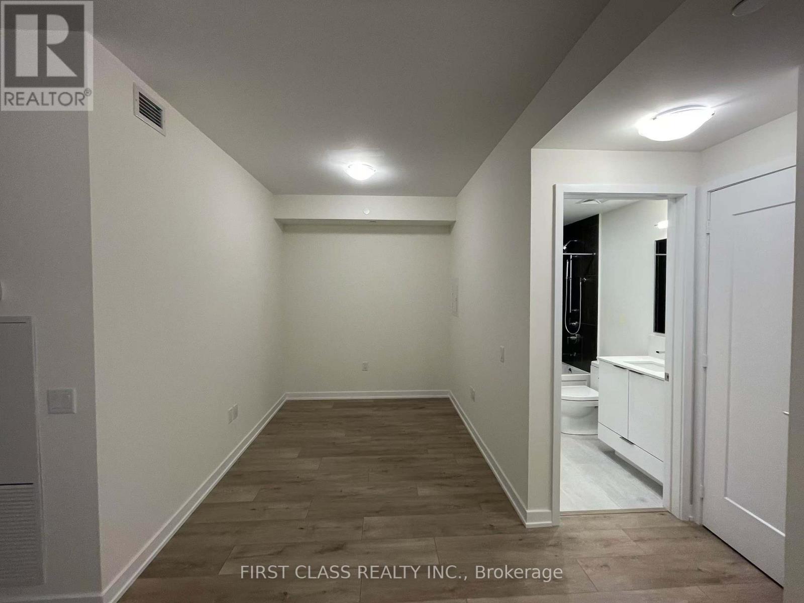 2505 - 28 Freeland Street, Toronto, Ontario  M2E 0E3 - Photo 6 - C12470108