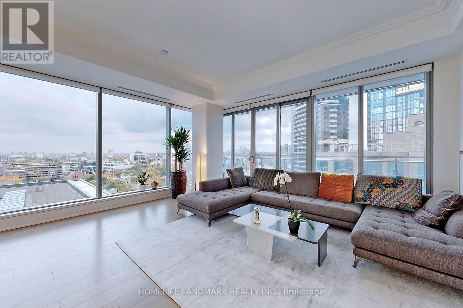 1401 - 55 Scollard Street, Toronto, Ontario  M5R 0A1 - Photo 4 - C12470122
