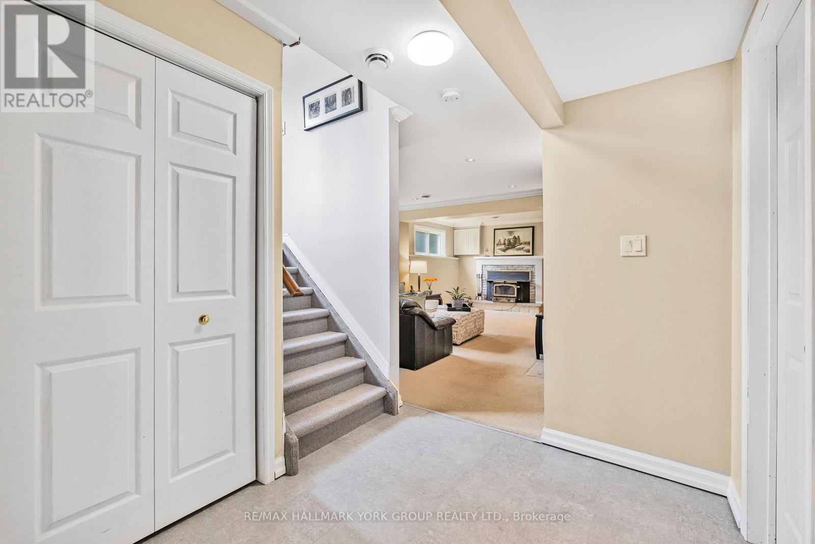 14 Anchor Court, East Gwillimbury, Ontario  L9N 1G1 - Photo 32 - N12470109