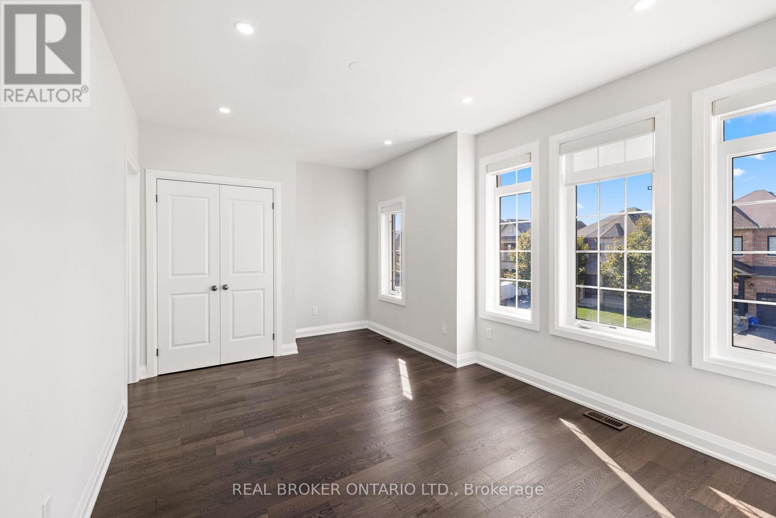 41 Pelee Avenue, Vaughan, Ontario  L4H 3Y9 - Photo 27 - N12470120