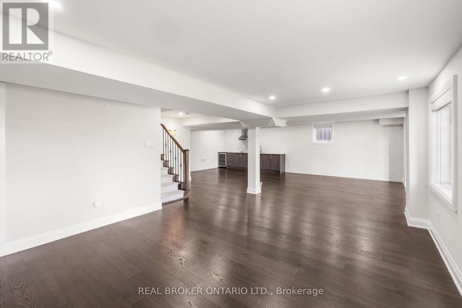 41 Pelee Avenue, Vaughan, Ontario  L4H 3Y9 - Photo 32 - N12470120