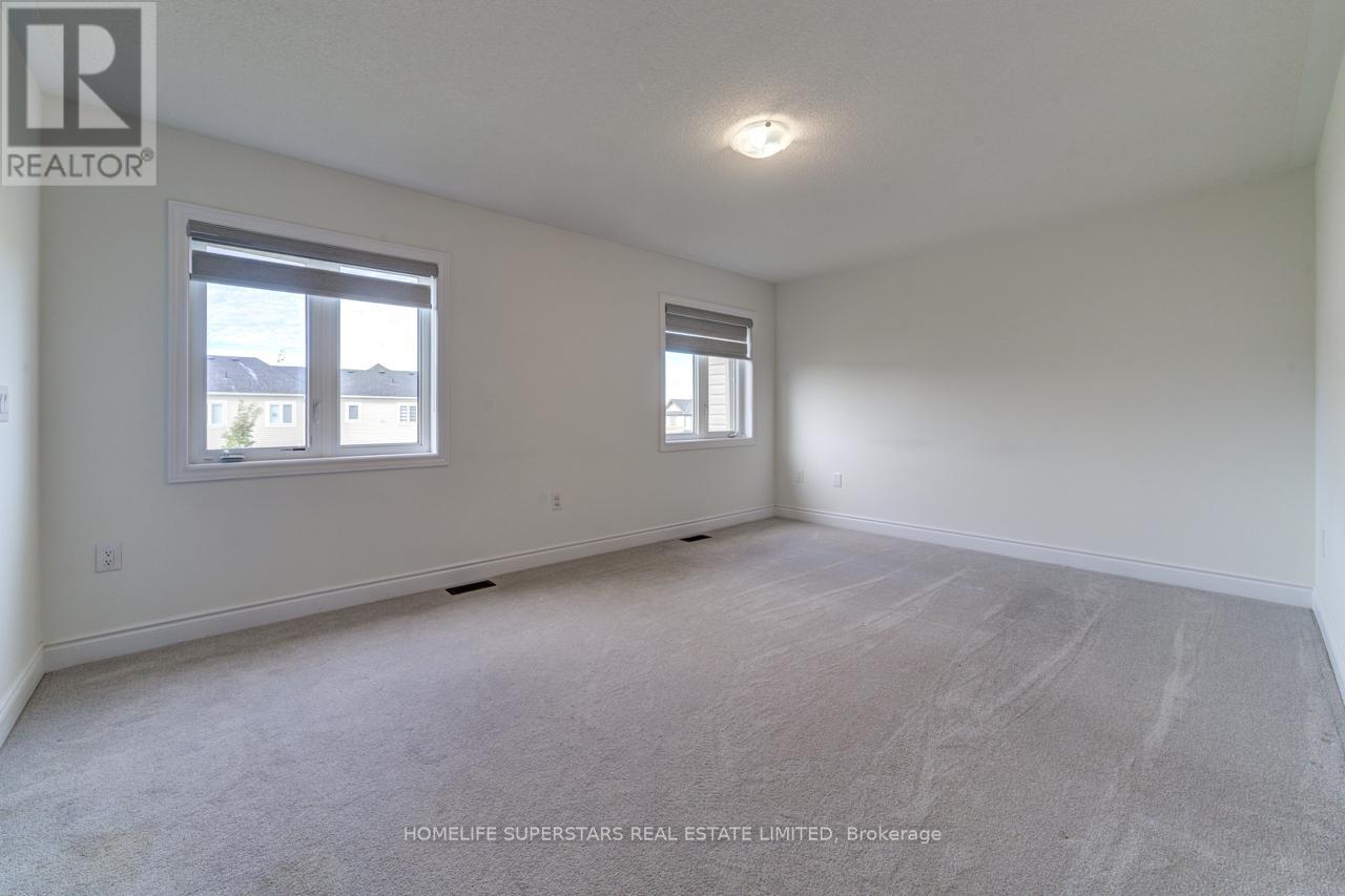 69 Central Square Boulevard, Wasaga Beach, Ontario  L9Z 0L9 - Photo 31 - S12470096