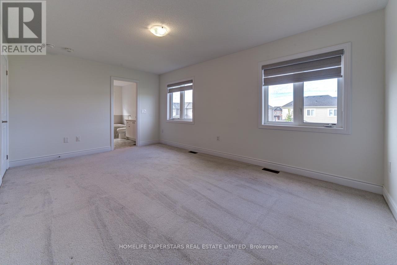 69 Central Square Boulevard, Wasaga Beach, Ontario  L9Z 0L9 - Photo 34 - S12470096