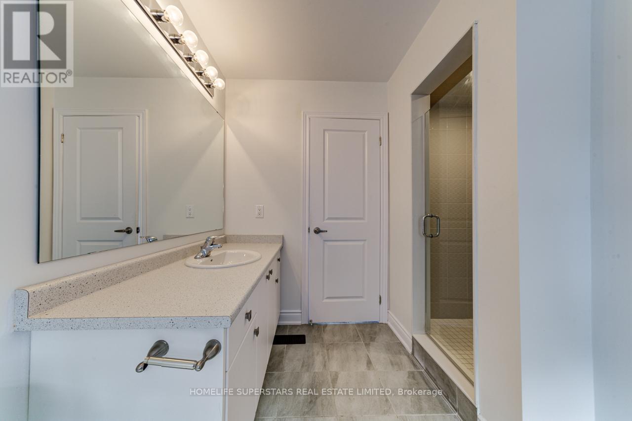 69 Central Square Boulevard, Wasaga Beach, Ontario  L9Z 0L9 - Photo 37 - S12470096
