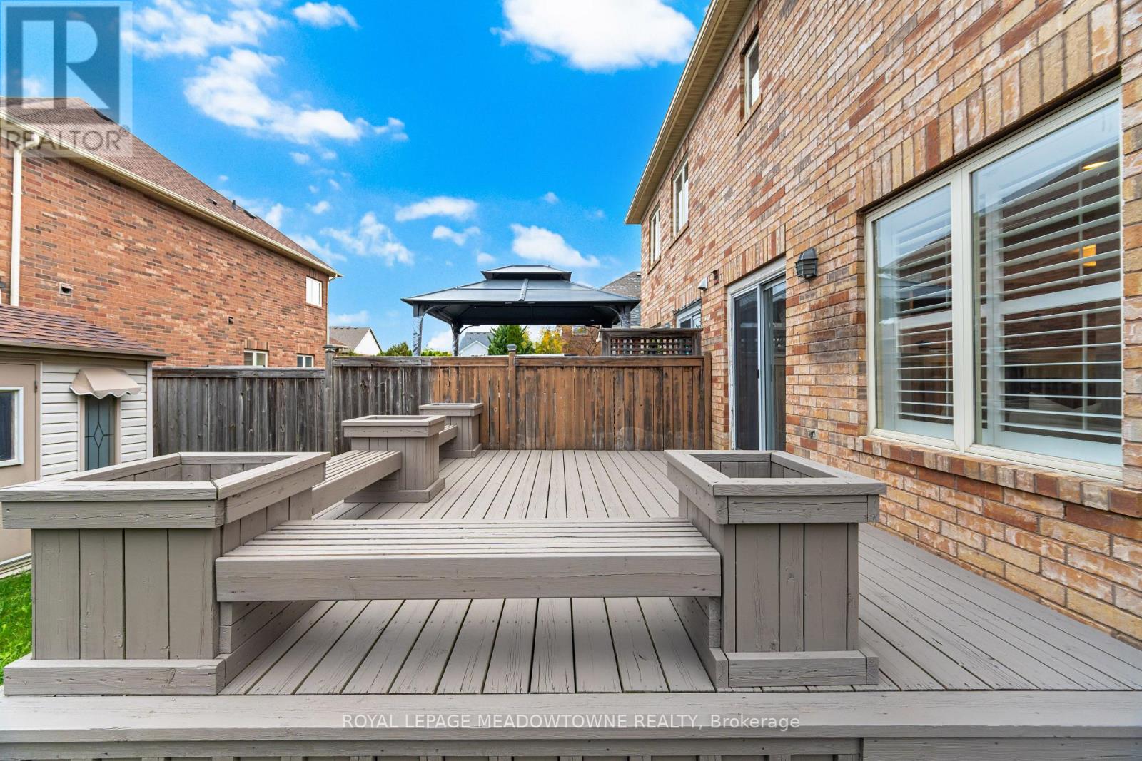 1137 Meadowgrove Court, Mississauga, Ontario  L5W 1J1 - Photo 43 - W12470087