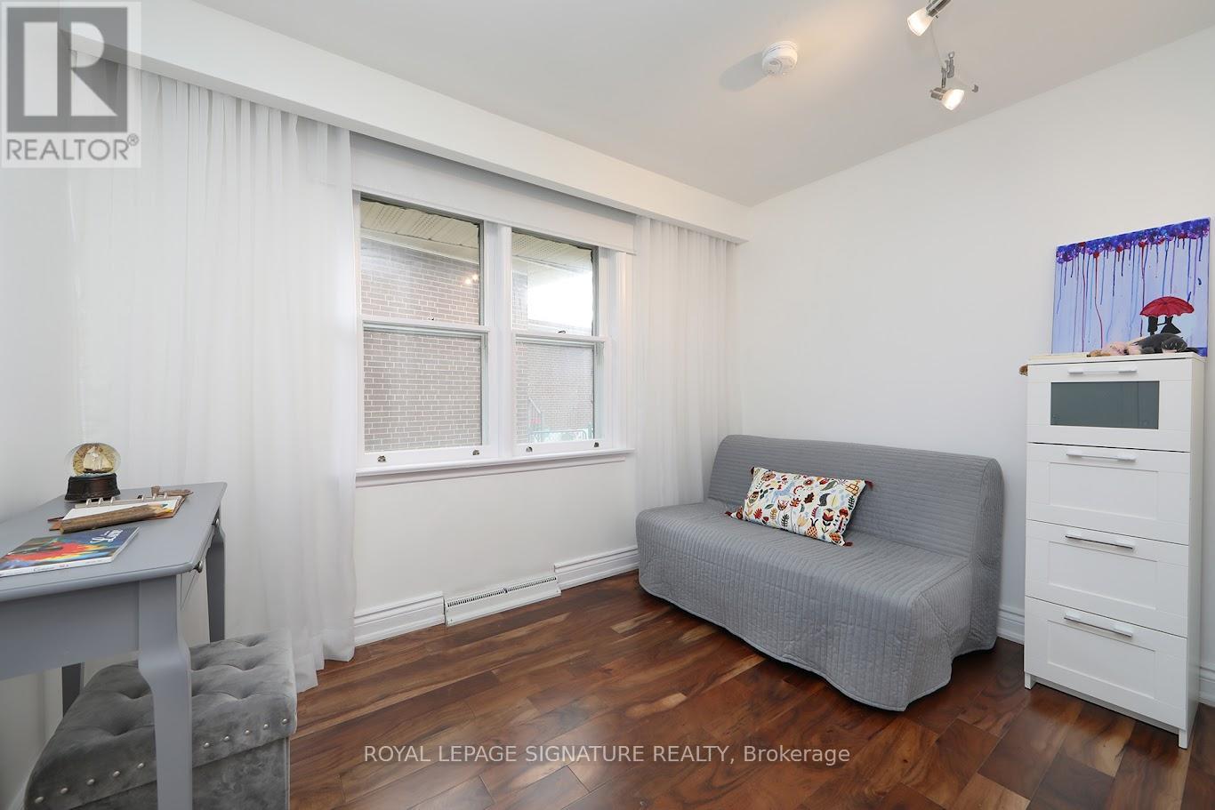 3 Keywell Court, Toronto, Ontario  M8Y 1S5 - Photo 16 - W12470091