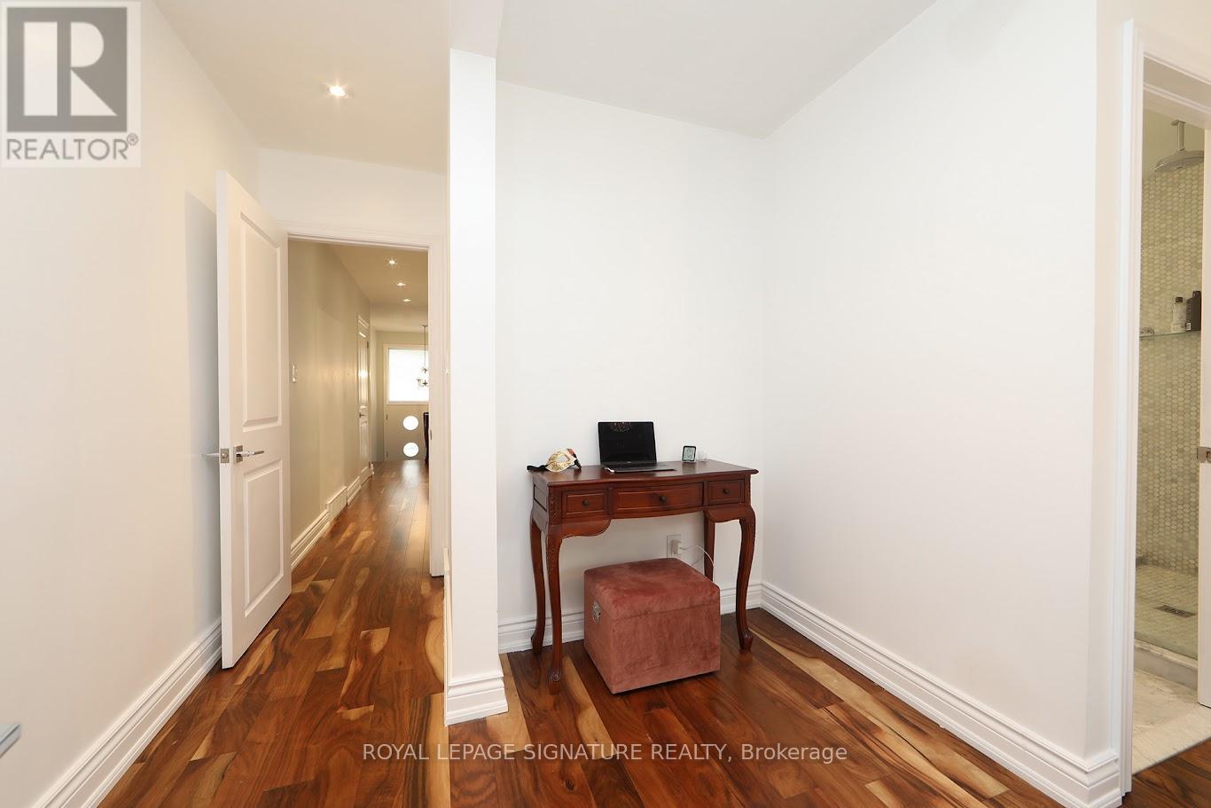 3 Keywell Court, Toronto, Ontario  M8Y 1S5 - Photo 22 - W12470091