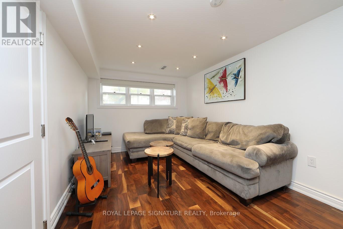 3 Keywell Court, Toronto, Ontario  M8Y 1S5 - Photo 25 - W12470091