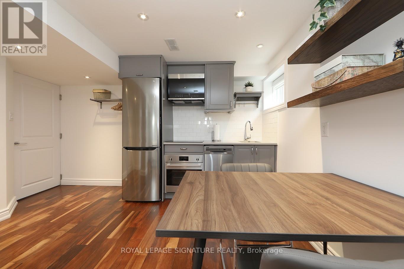 3 Keywell Court, Toronto, Ontario  M8Y 1S5 - Photo 31 - W12470091