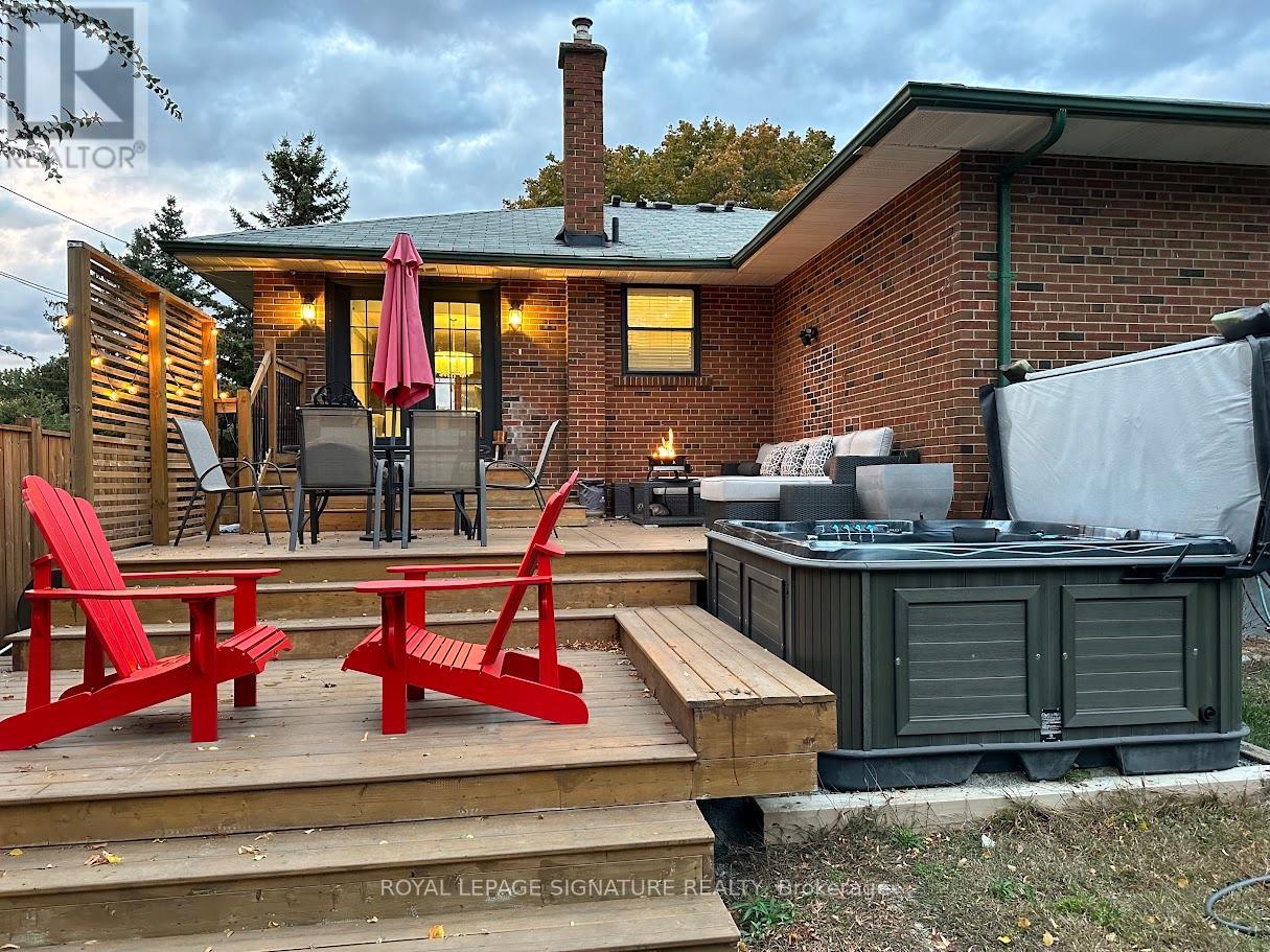 3 Keywell Court, Toronto, Ontario  M8Y 1S5 - Photo 39 - W12470091