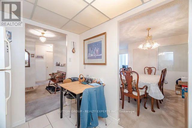 615 - 115 Hillcrest Avenue, Mississauga, Ontario  L5B 3Y9 - Photo 12 - W12470100