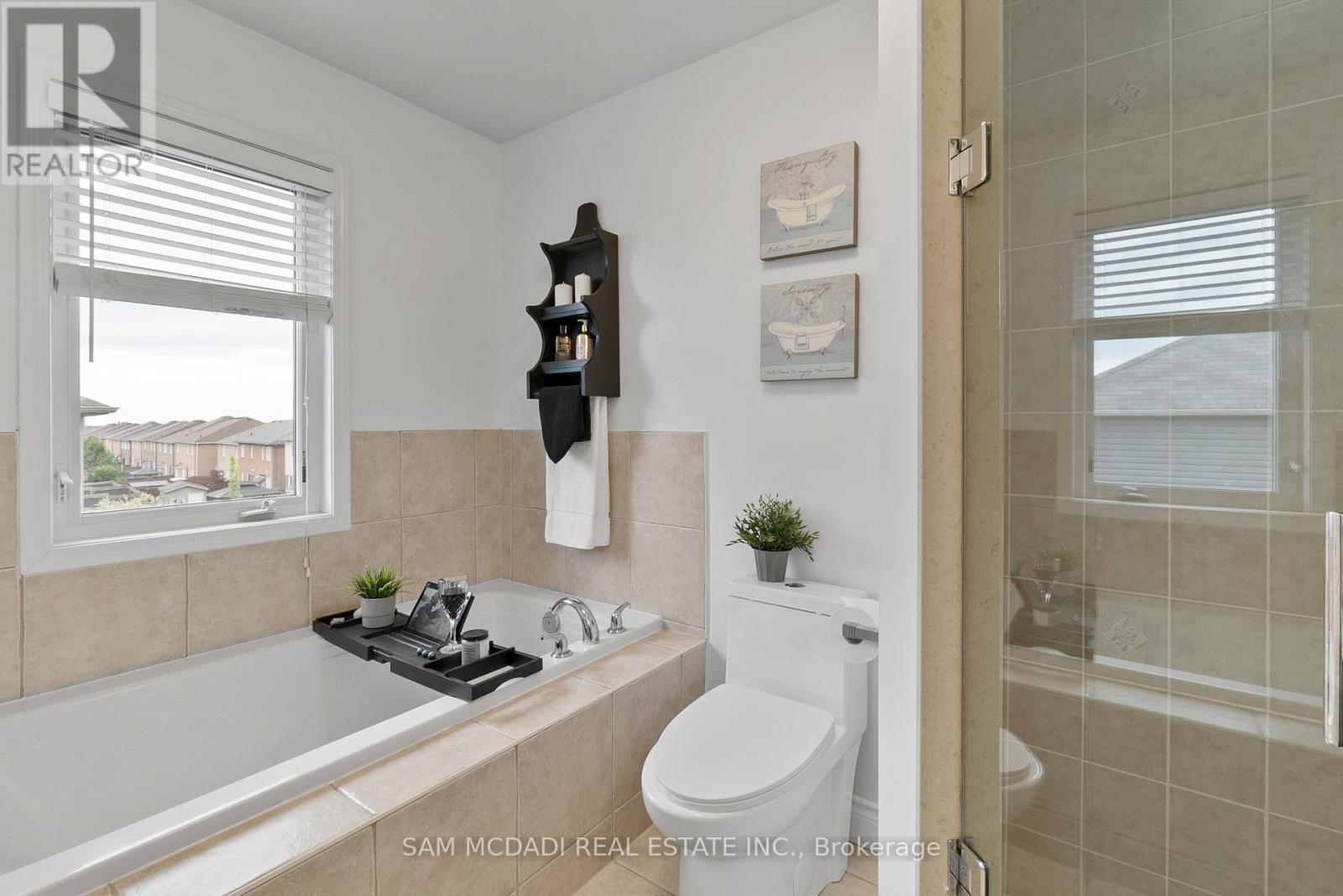 216 Ruhl Drive, Milton, Ontario  L9T 8C9 - Photo 20 - W12470124