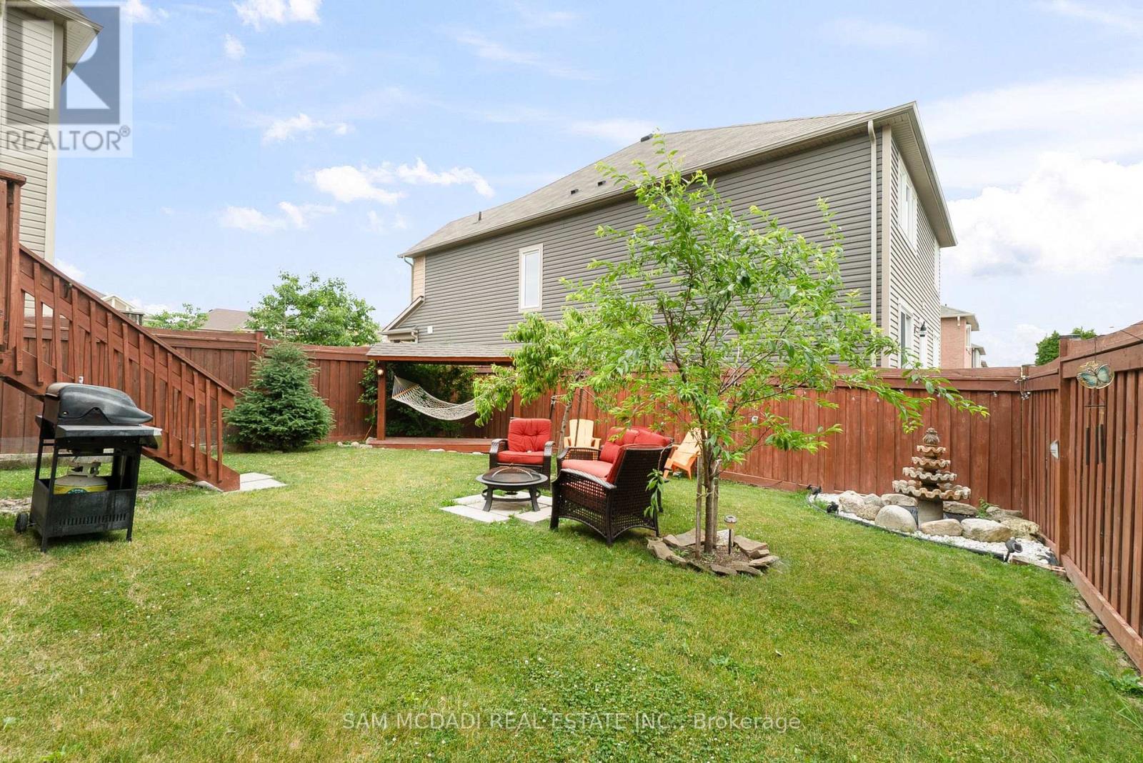 216 Ruhl Drive, Milton, Ontario  L9T 8C9 - Photo 41 - W12470124
