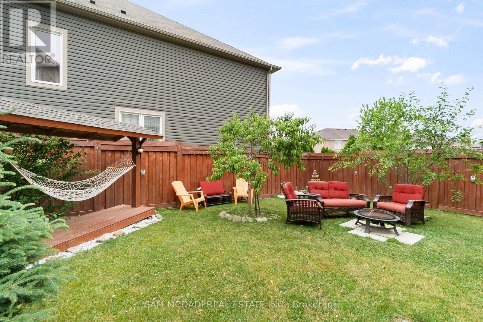 216 Ruhl Drive, Milton, Ontario  L9T 8C9 - Photo 42 - W12470124